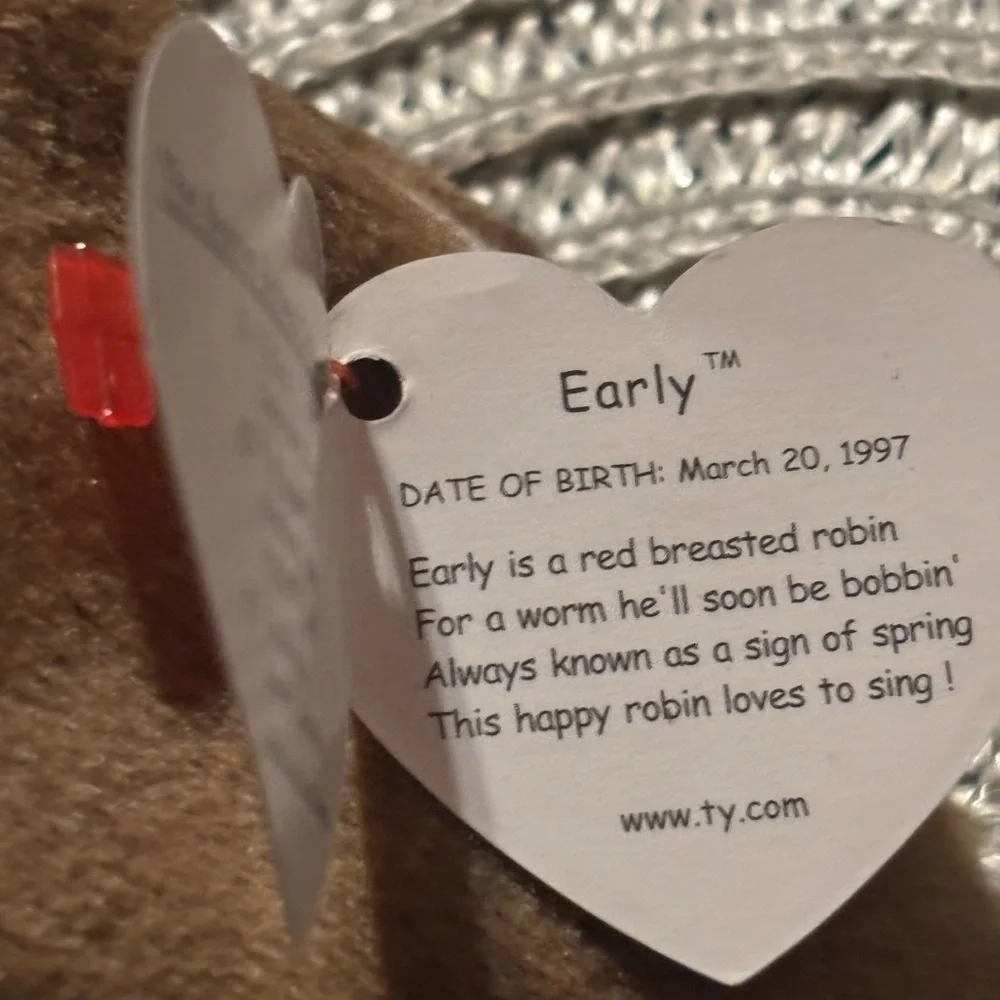 Ty Beanie Baby Early The Robin Bird Retired MWMT Birthdate March 20 1997
